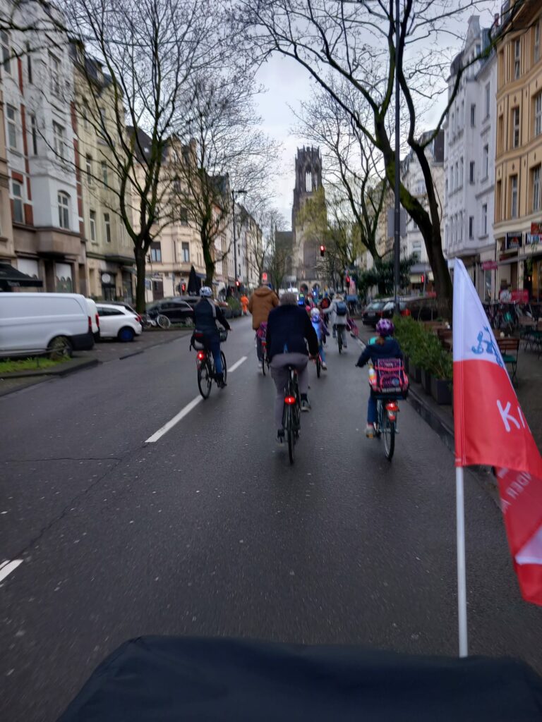 Der Fahrradbus rollt...